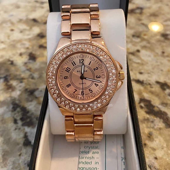 NEW SCOOP ROSE TONE WATCH WITH LIFETIME WARRANTY - Picture 2 of 2